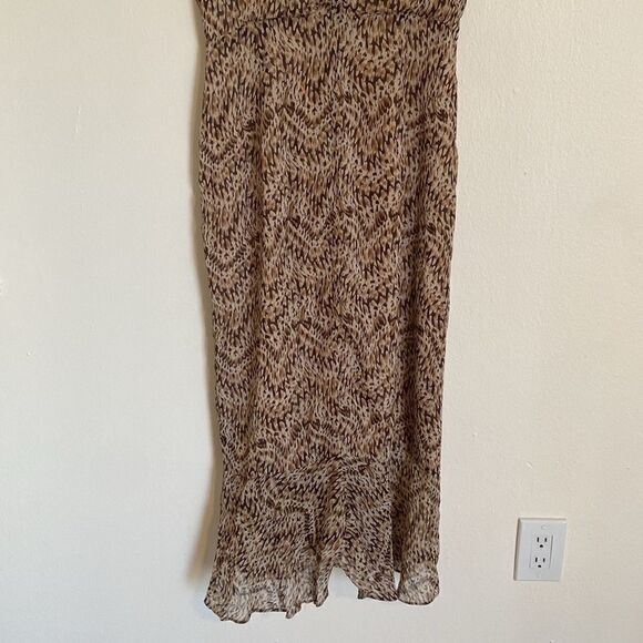 Bardot Ellie Dress in Animal Abstract Print Size 8 - Picture 9 of 15